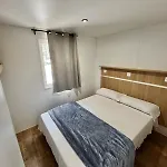 Camping Esponella