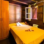 Camping Esponella 2* Esponella