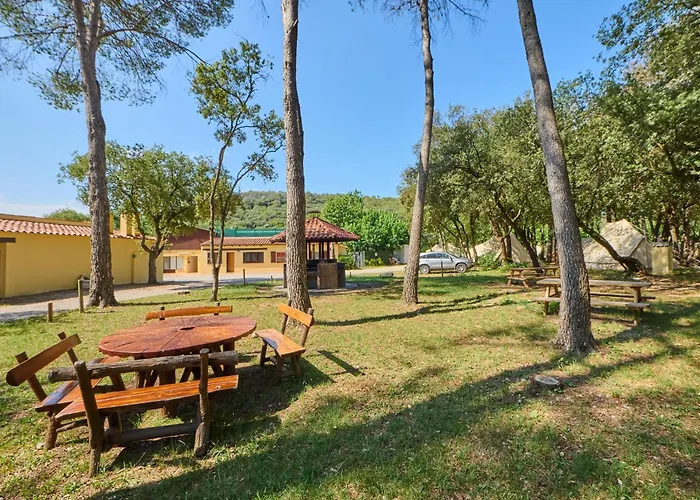 Camping Esponella 2*