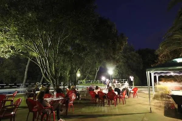 Camping Esponella キャンプ場