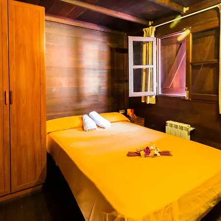 Camping Esponella 2* Esponellá