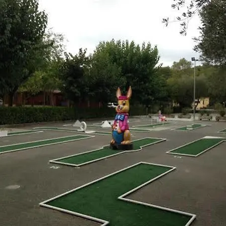 キャンプ場 Camping Esponella 2*