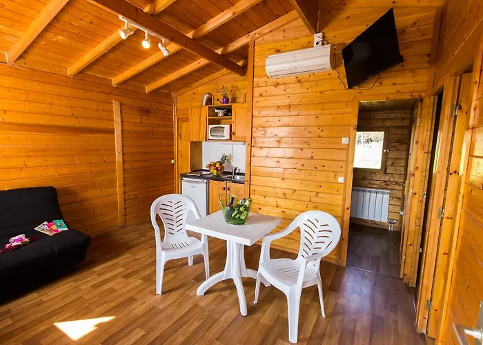 Κάμπινγκ Camping Esponella Esponella